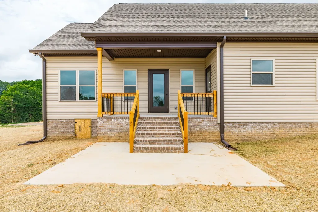 1200 Vickie Lane Portland TN 37148