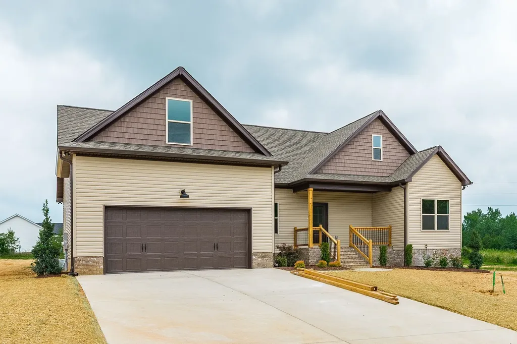 1200 Vickie Lane Portland TN 37148