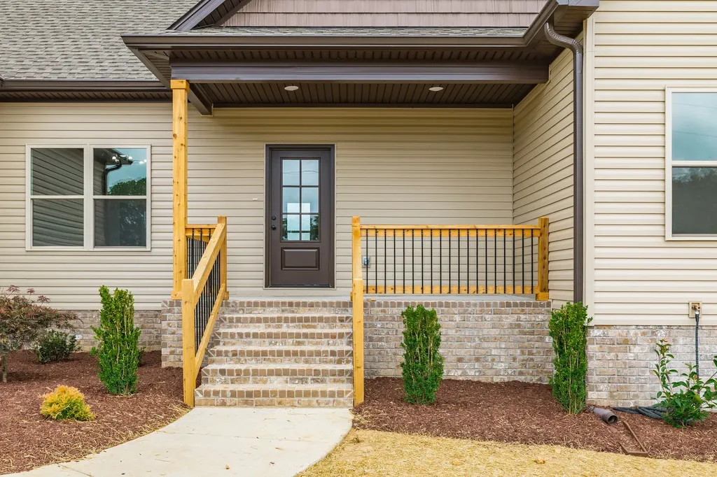 1200 Vickie Lane Portland TN 37148