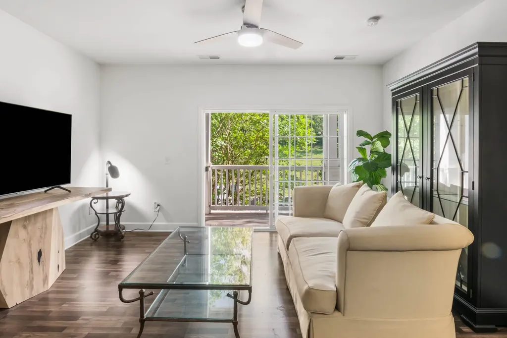 4845 Bevendean Drive Nashville TN 37211