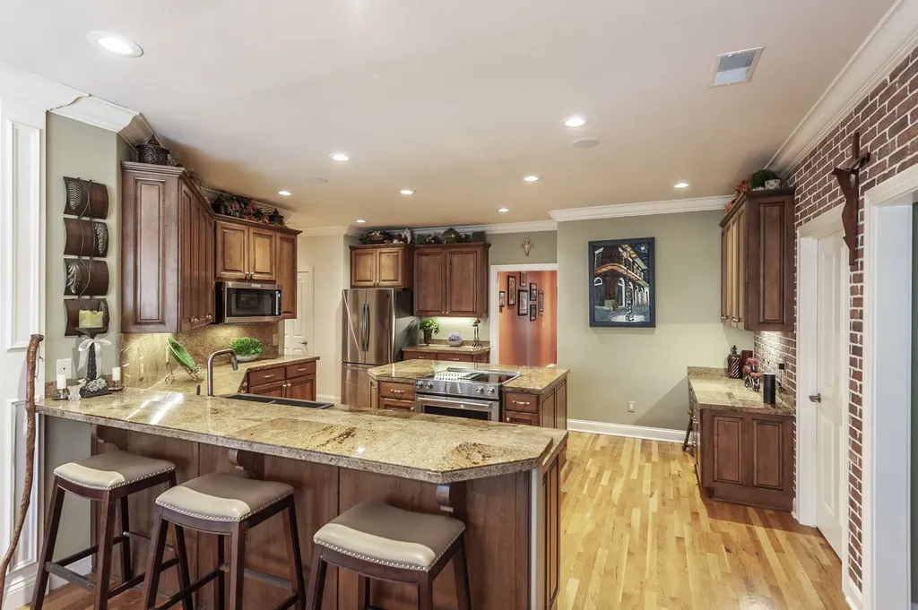 115 Galway Lk, S Hendersonville TN 37075