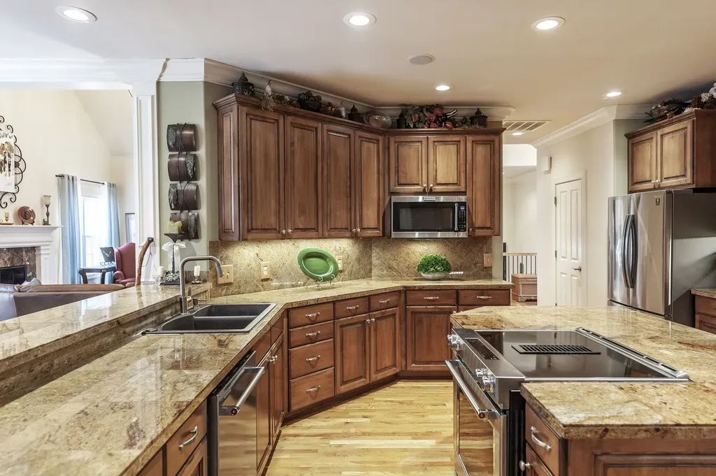 115 Galway Lk, S Hendersonville TN 37075