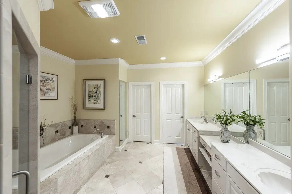 115 Galway Lk, S Hendersonville TN 37075