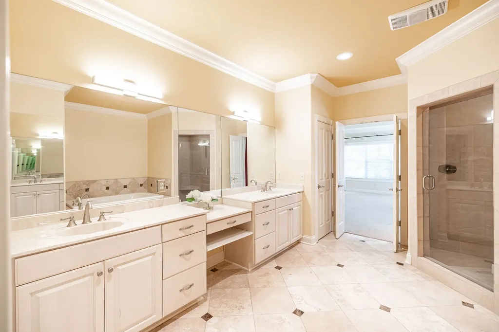 115 Galway Lk, S Hendersonville TN 37075