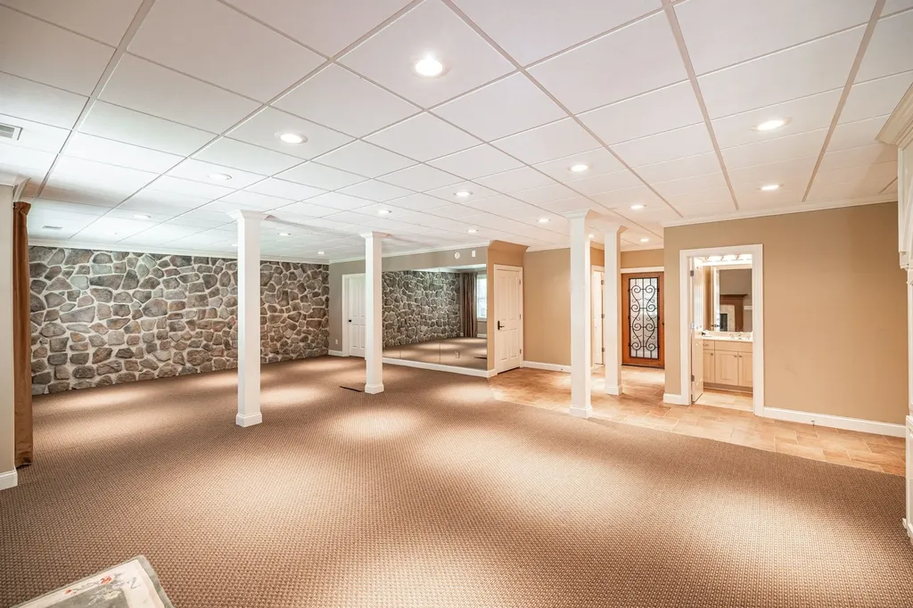 115 Galway Lk, S Hendersonville TN 37075