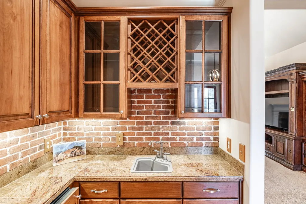 115 Galway Lk, S Hendersonville TN 37075