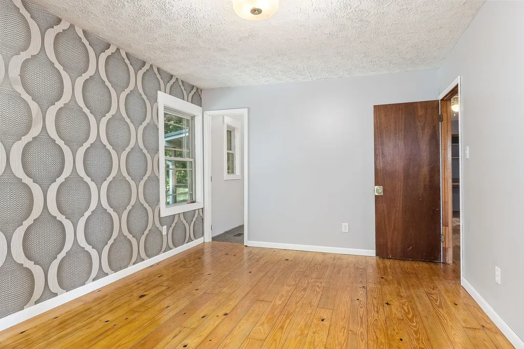 571 Larry Davis Street Spencer TN 38585
