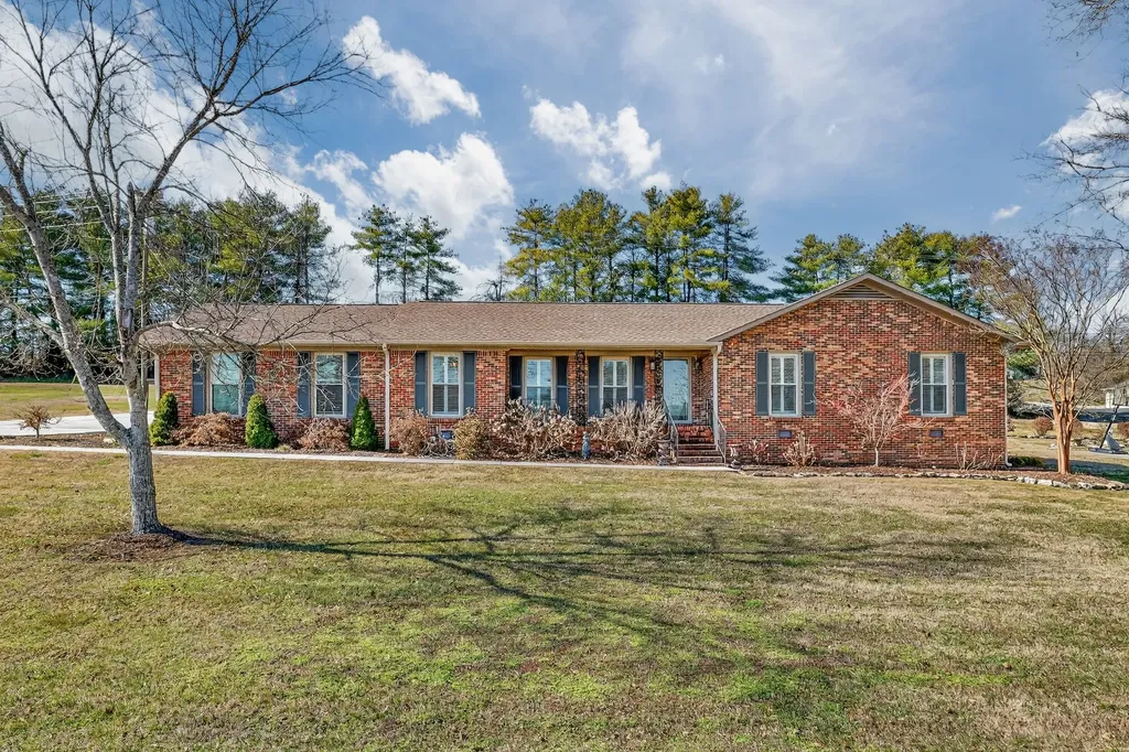1886 Wellsbrook Drive Fayetteville TN 37334