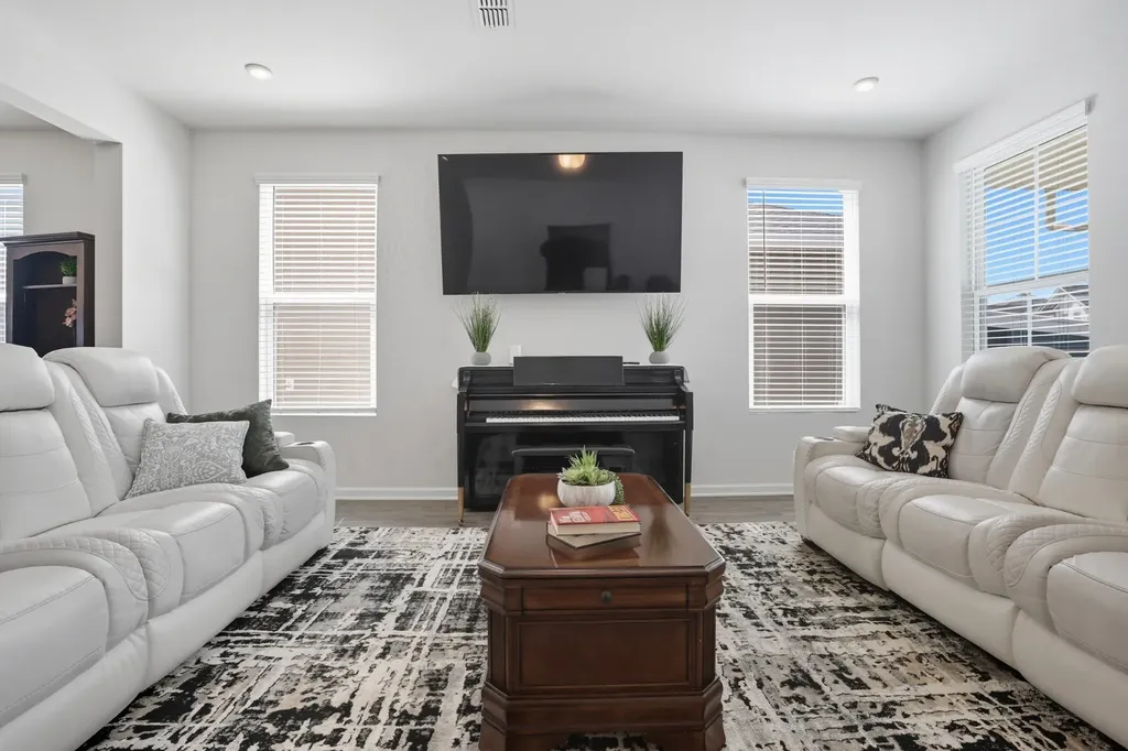 1076 Laurel Valley Lane Mount Juliet TN 37122