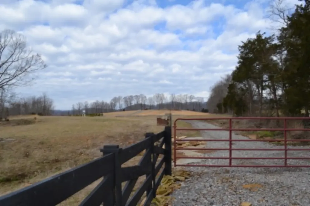 127 Rushing Springs Road Monterey TN 38574