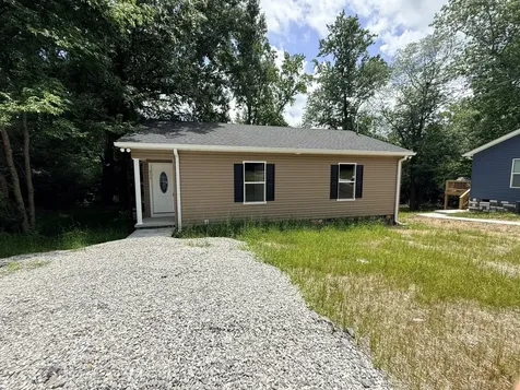 215 Ake Street Estill Springs TN 37330