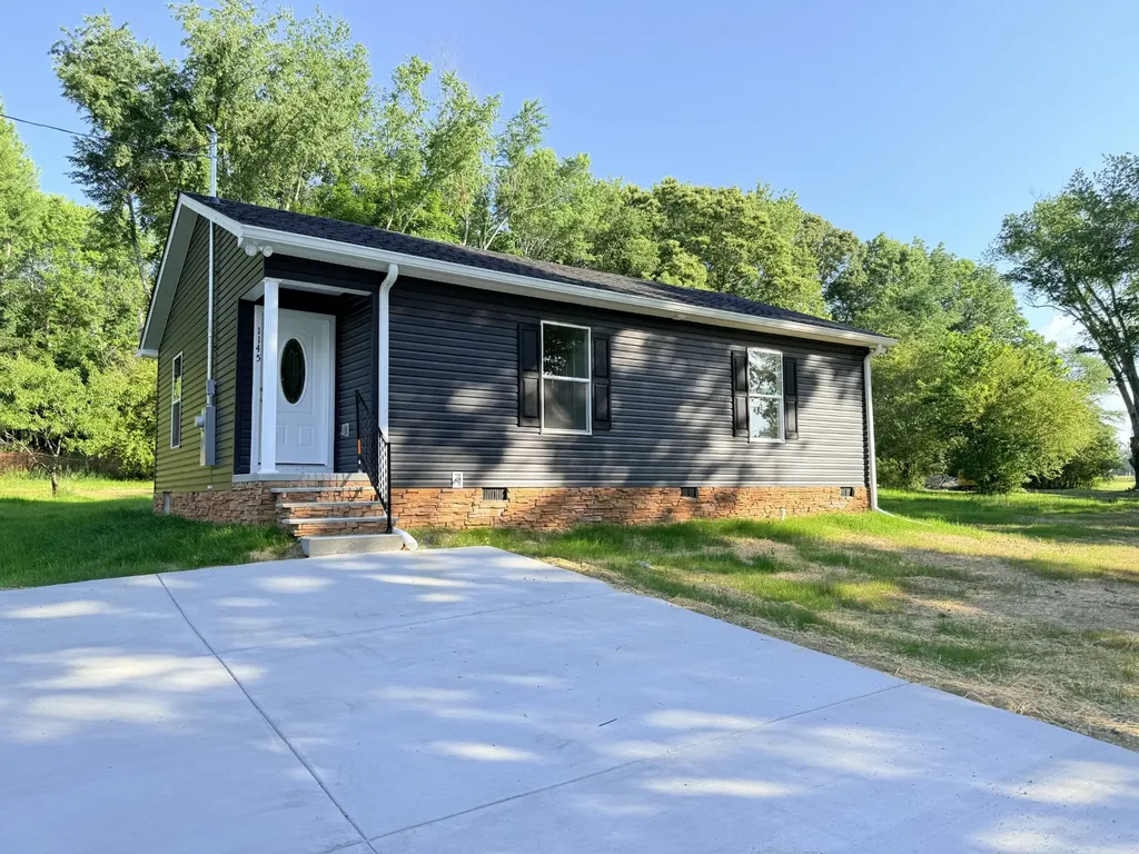 1145 Stewart Lane Estill Springs TN 37330