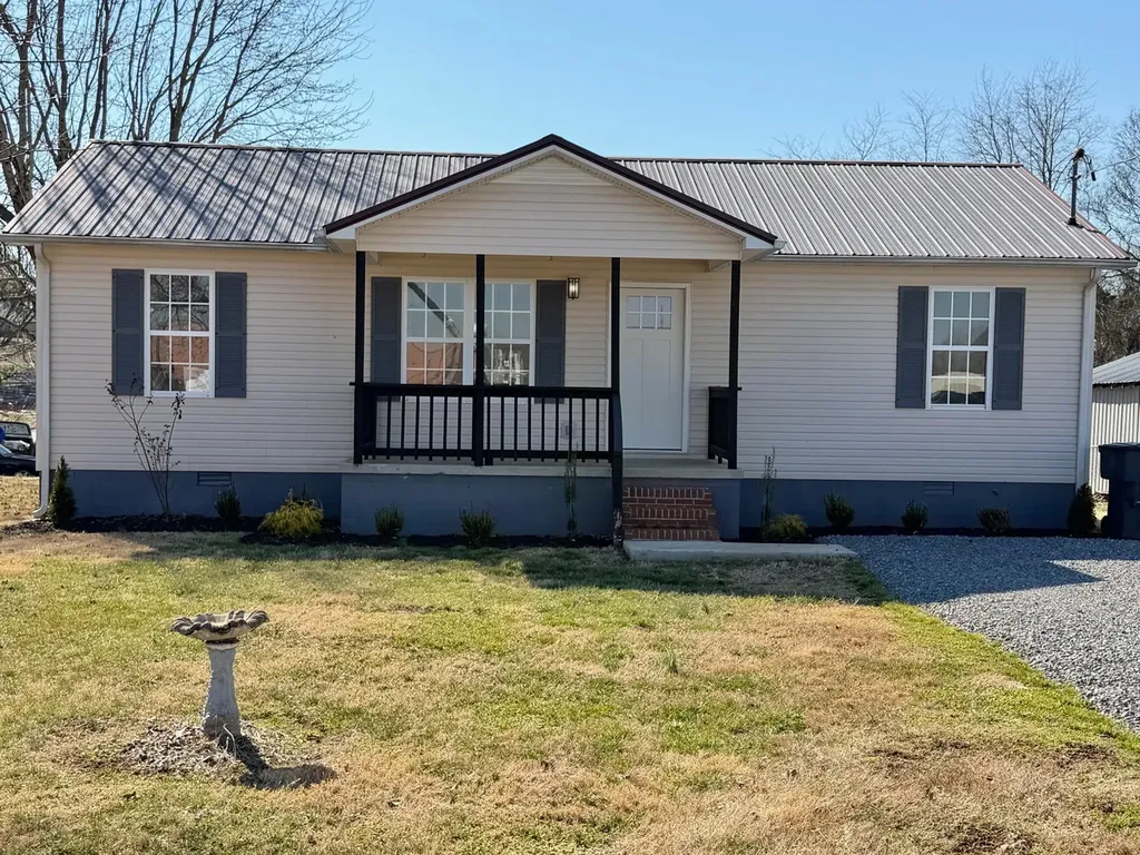 203 Bell Street Mcminnville TN 37110