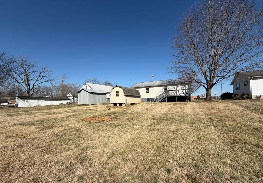 203 Bell Street Mcminnville TN 37110