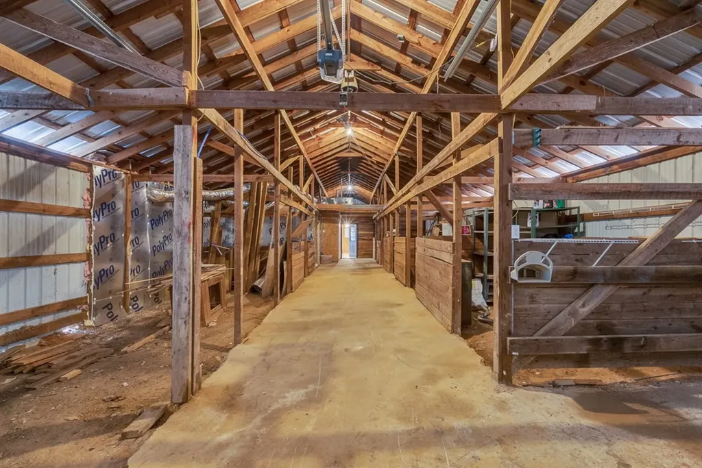 233 Macarthur Lane Walling TN 38587