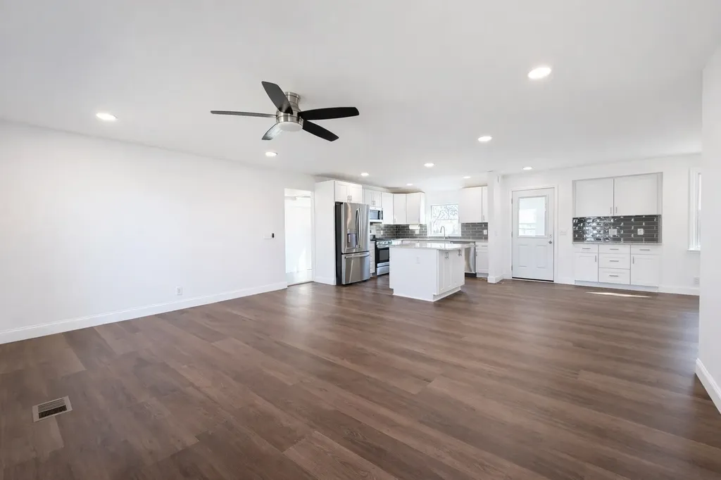 135 Dana Drive Hendersonville TN 37075