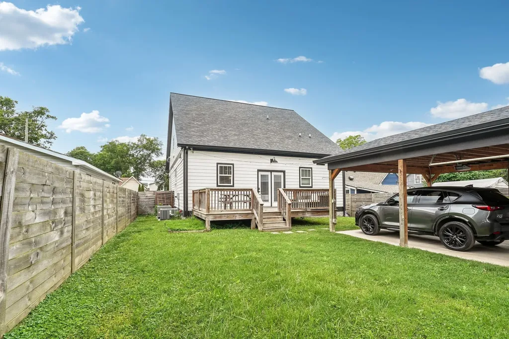 1908 12th Ave, N Nashville TN 37208