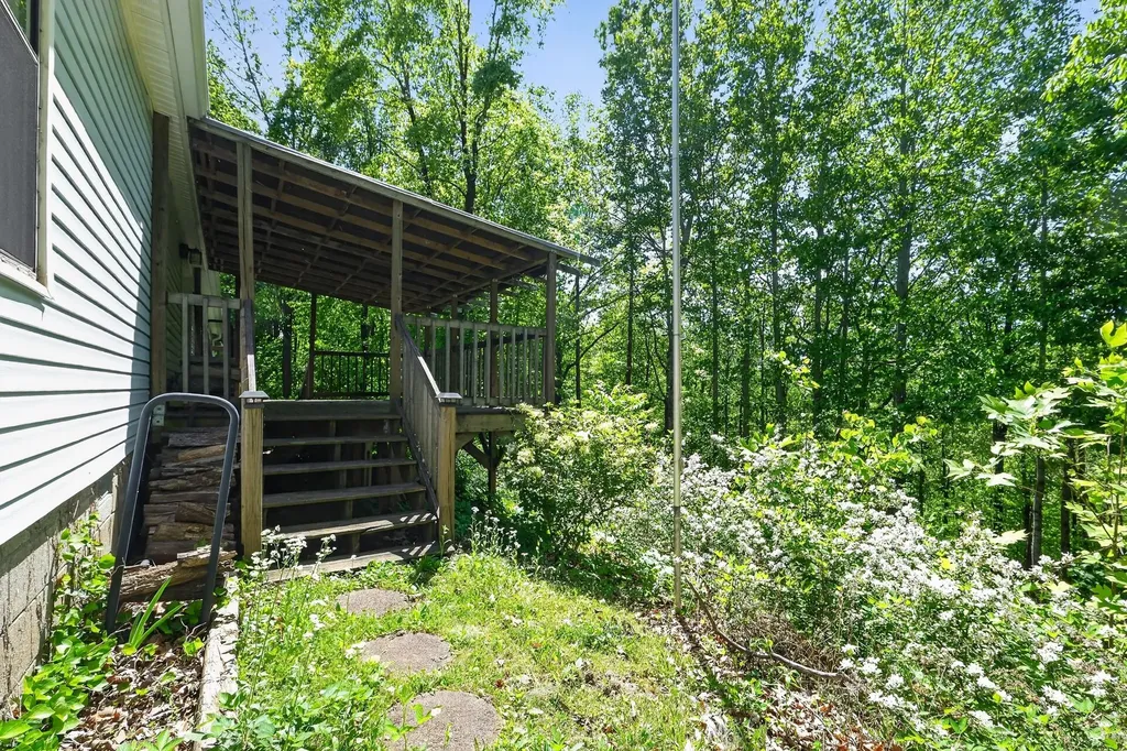 2588 Greer Road Goodlettsville TN 37072