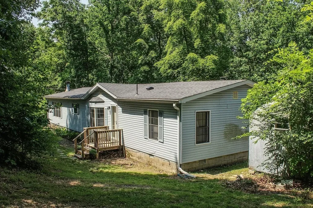 2588 Greer Road Goodlettsville TN 37072