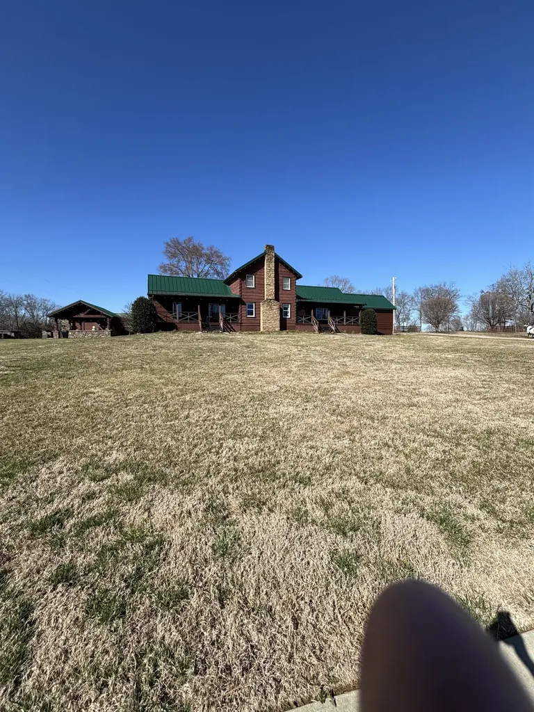 7588 John Bragg Highway Murfreesboro TN 37127