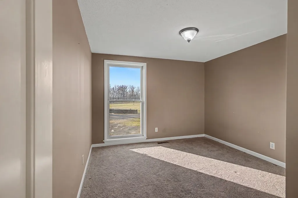 634 Still Pond Road Columbia TN 38401
