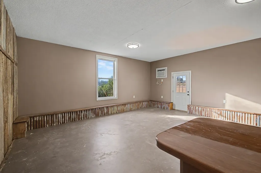 634 Still Pond Road Columbia TN 38401