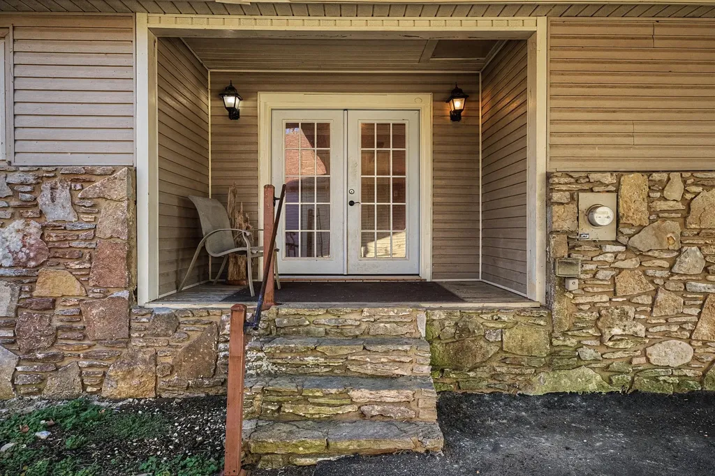 634 Still Pond Road Columbia TN 38401