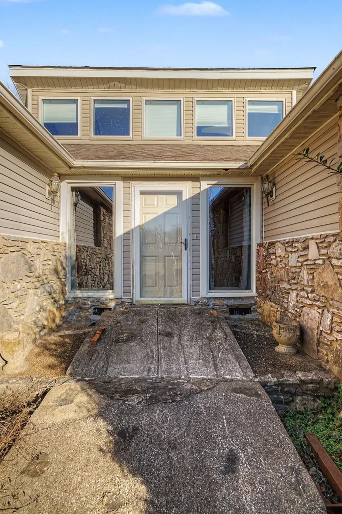 634 Still Pond Road Columbia TN 38401