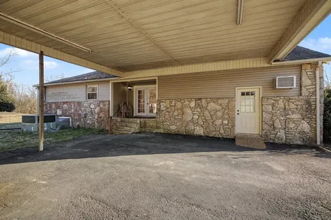 634 Still Pond Road Columbia TN 38401