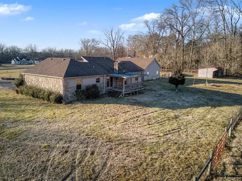 634 Still Pond Road Columbia TN 38401
