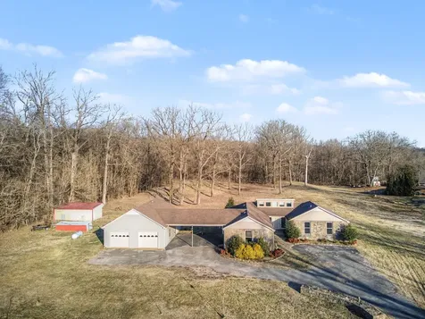 634 Still Pond Road Columbia TN 38401