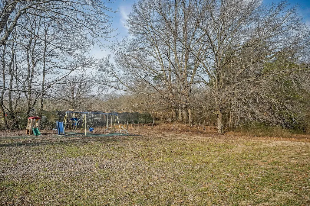 9134 Belk Road Smithville TN 37166