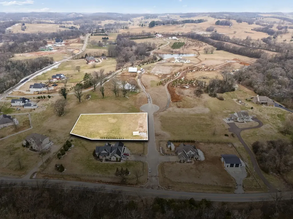 103 Heirloom Lane Columbia TN 38401