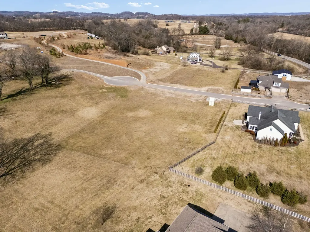 103 Heirloom Lane Columbia TN 38401