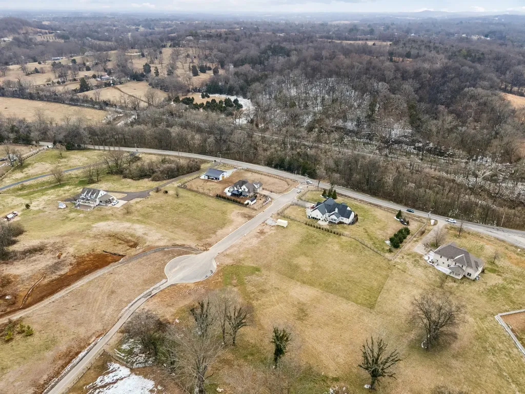 103 Heirloom Lane Columbia TN 38401