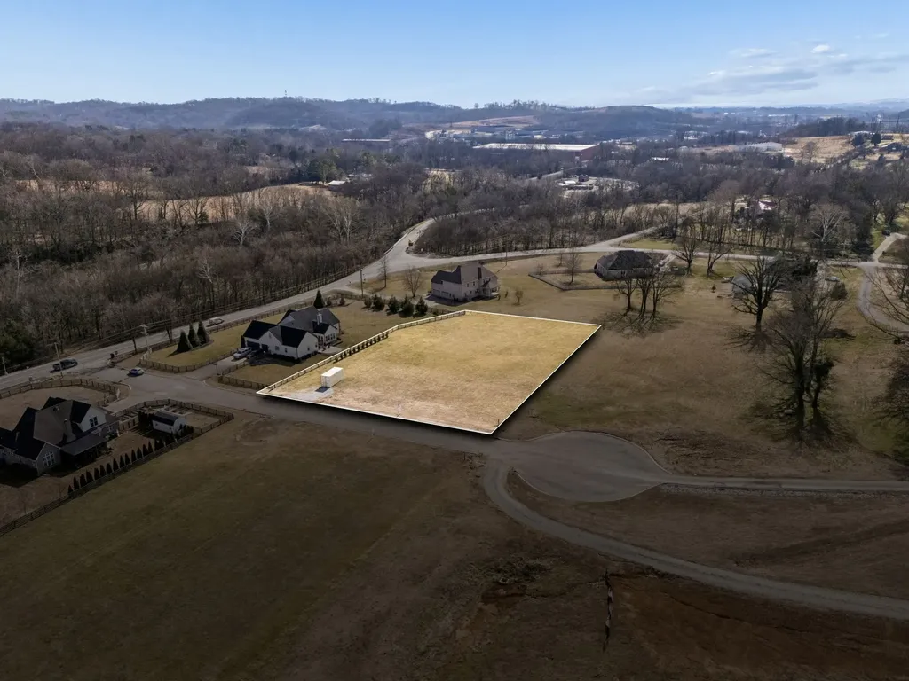103 Heirloom Lane Columbia TN 38401