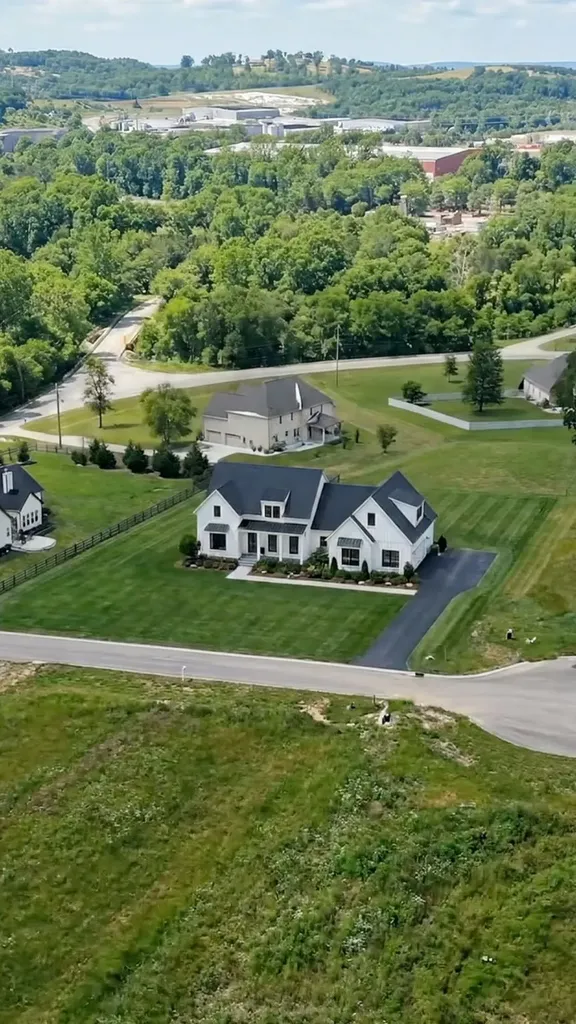 103 Heirloom Lane Columbia TN 38401