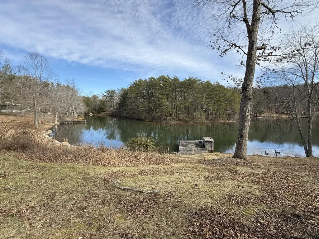 115 Lake Shore Drive Pikeville TN 37367