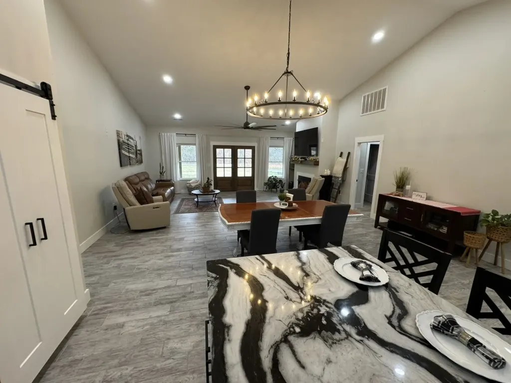 767 Potter Road Dickson TN 37055