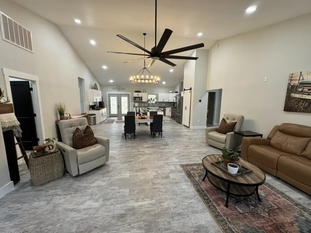 767 Potter Road Dickson TN 37055