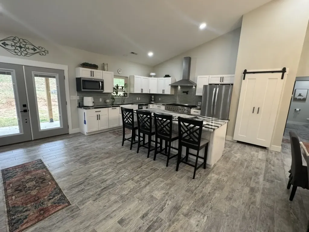 767 Potter Road Dickson TN 37055