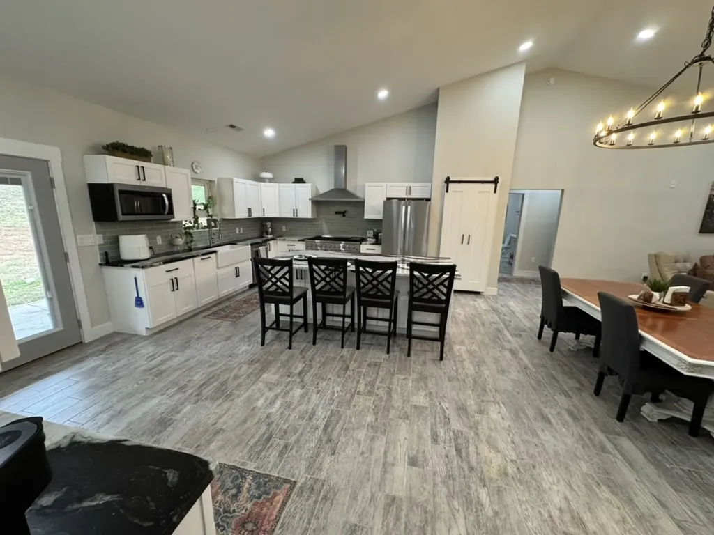767 Potter Road Dickson TN 37055
