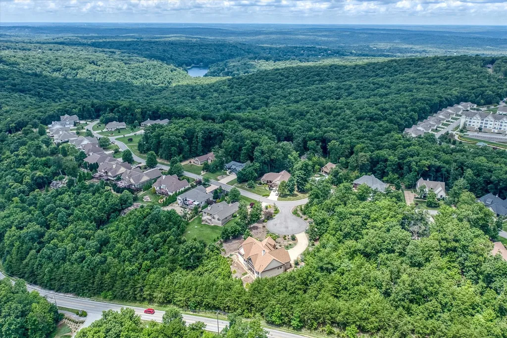 61 Bluff View Court Crossville TN 38558