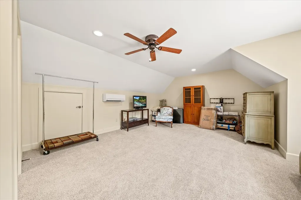 61 Bluff View Court Crossville TN 38558