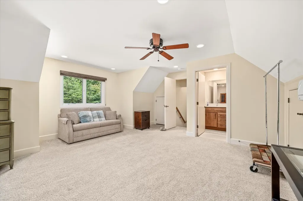 61 Bluff View Court Crossville TN 38558