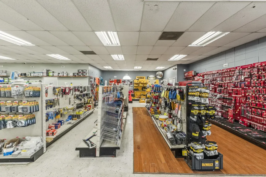 1100 Winchester Highway Fayetteville TN 37334