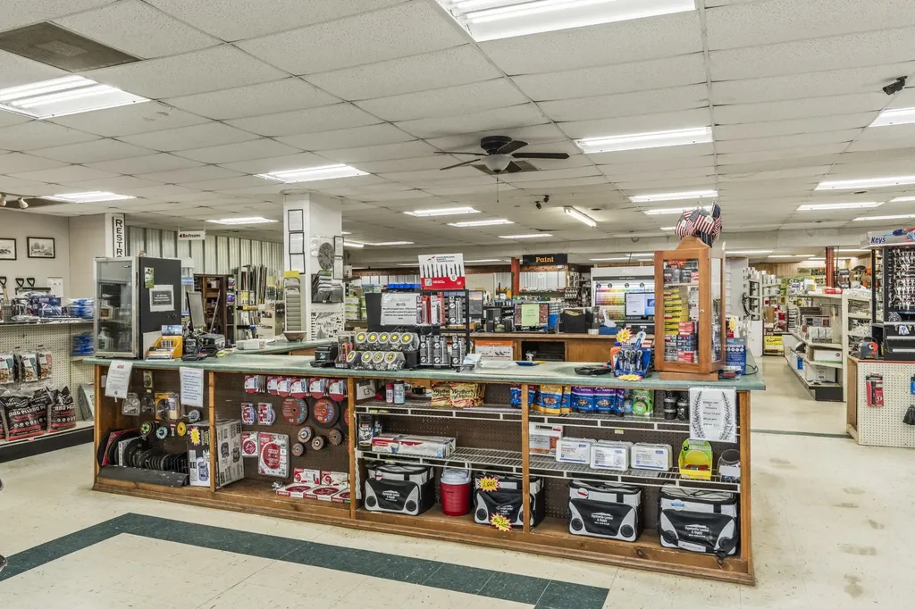 1100 Winchester Highway Fayetteville TN 37334