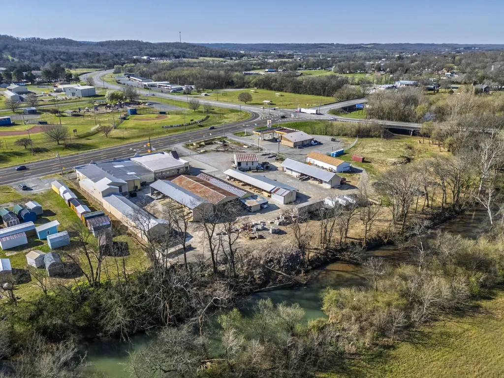 1100 Winchester Highway Fayetteville TN 37334