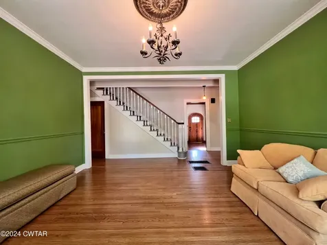 523 Westmoreland Place Jackson TN 38301