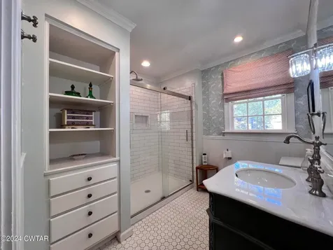 523 Westmoreland Place Jackson TN 38301